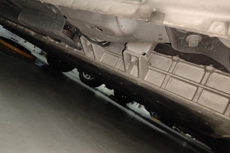 Used Roewe Ei5 2021 500 Admiration Edition Chassis Rear Left