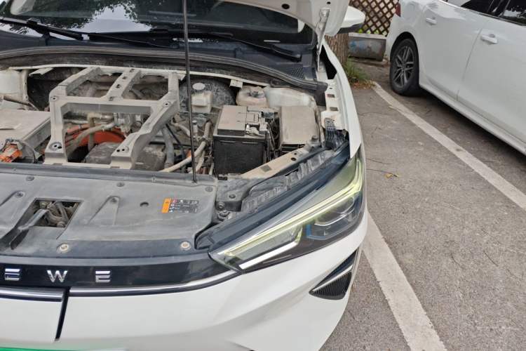 Used Roewe Ei5 2021 500 Prestige Edition Engine Bay Left