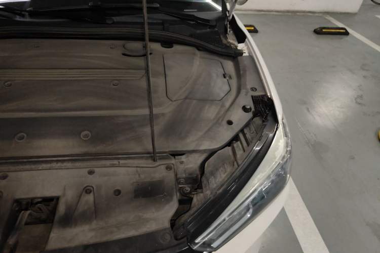 Used Roewe Ei5 2021 500 Admiration Edition Engine Bay Left