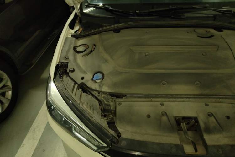 Used Roewe Ei5 2021 500 Admiration Edition Engine Bay Right
