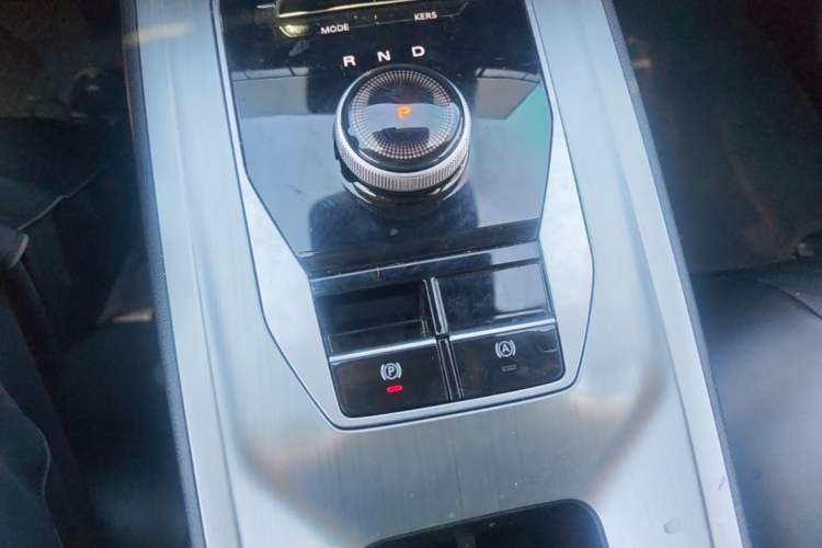 Used Roewe Ei5 2021 500 Admiration Edition Gear Lever