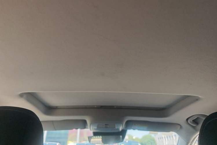 Used Roewe Ei5 2021 500 Admiration Edition Headliner
