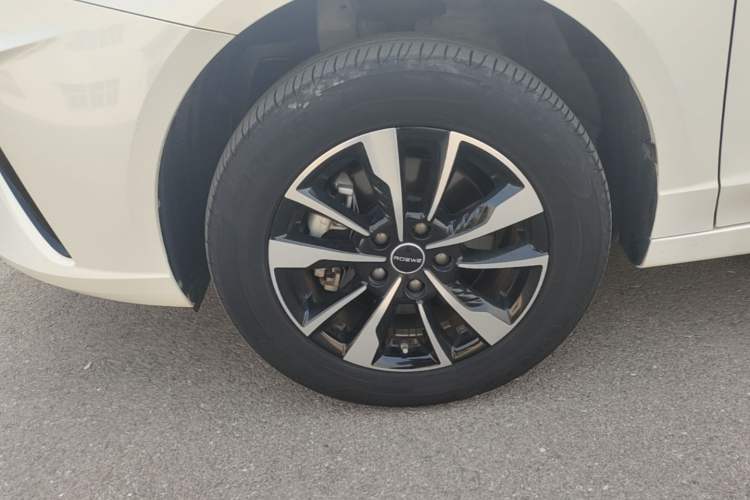 Used Roewe Ei5 2021 500 Prestige Edition Left Front Wheel Hub
