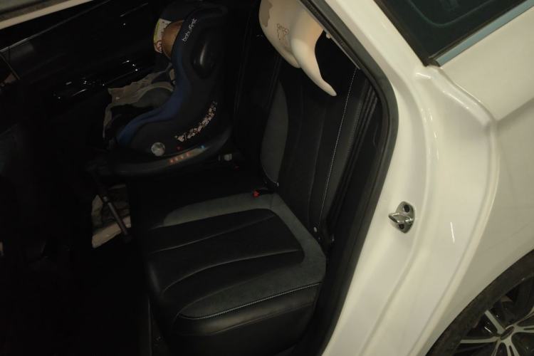 Used Roewe Ei5 2021 500 Admiration Edition Left Rear Seat