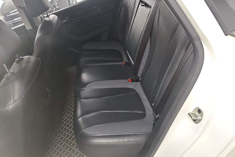 Used Roewe Ei5 2021 500 Admiration Edition Left Rear Seat