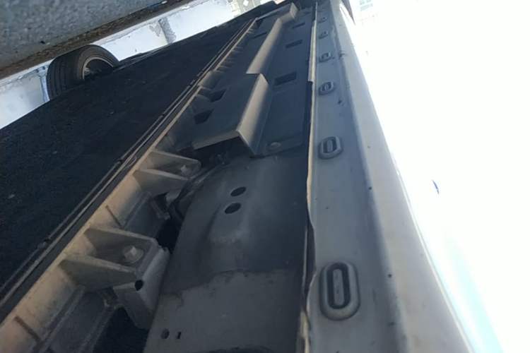 Used Roewe Ei5 2021 500 Admiration Edition Left Side Sill