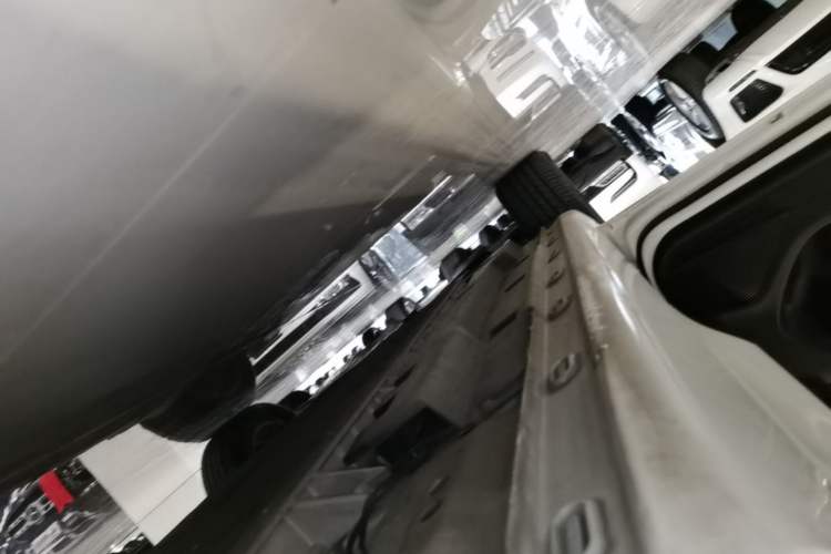 Used Roewe Ei5 2021 Ultra-Cool Edition Left Side Sill