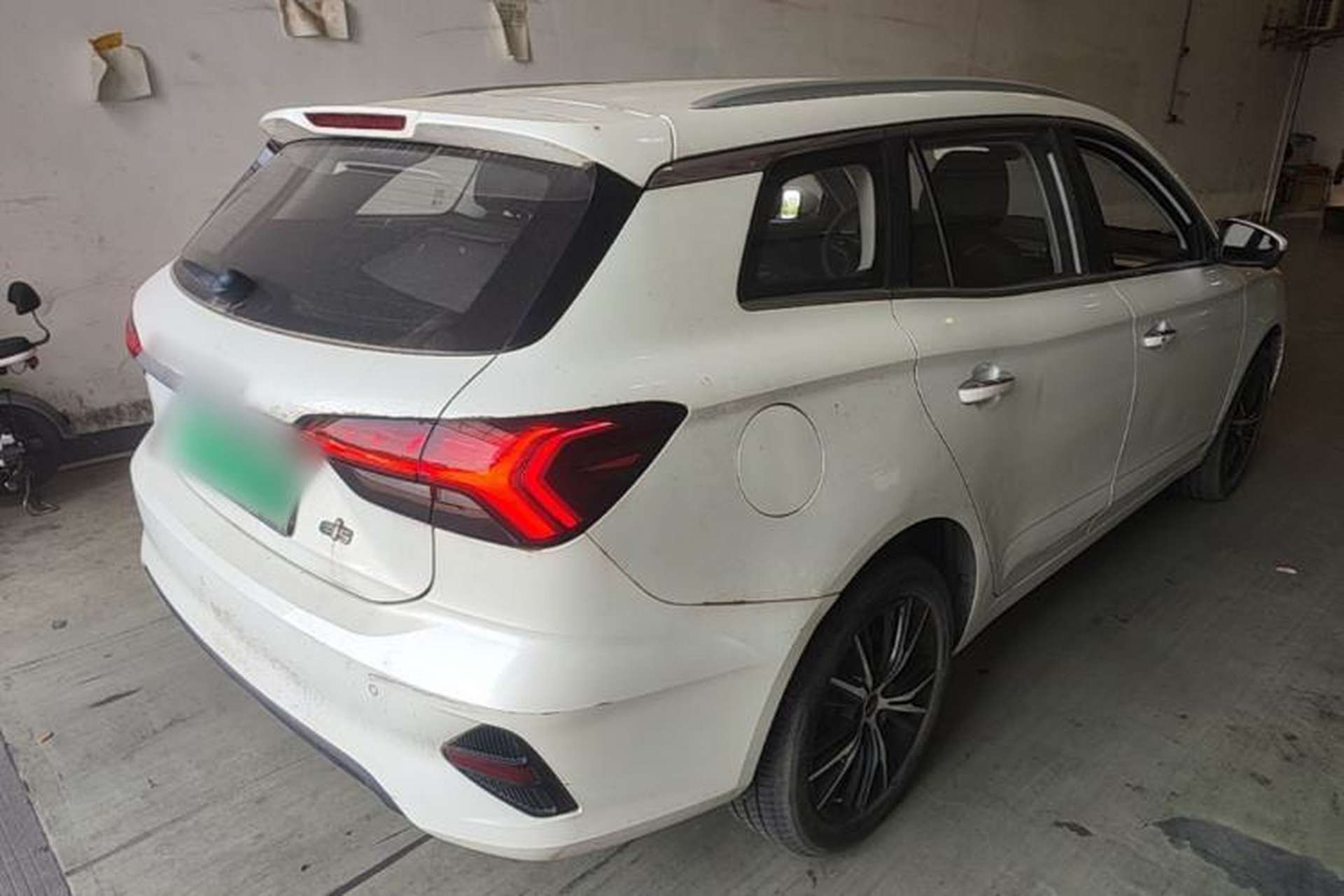 Used Roewe Ei5 2021 500 Admiration Edition Rear Right 45 Deg