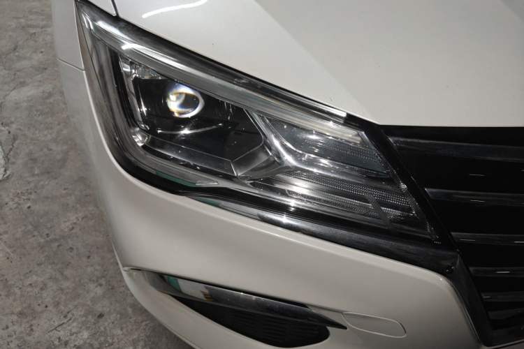 Used Roewe Ei5 2021 Ultra-Cool Edition Right Front Headlight