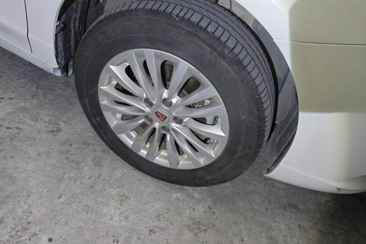 Used Roewe Ei5 2021 Ultra-Cool Edition Right Front Wheel Hub