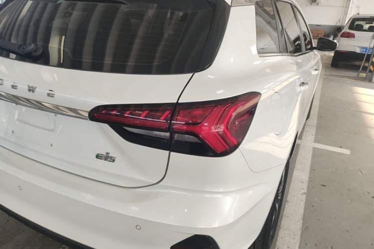 Used Roewe Ei5 2021 500 Prestige Edition Right Rear Taillight