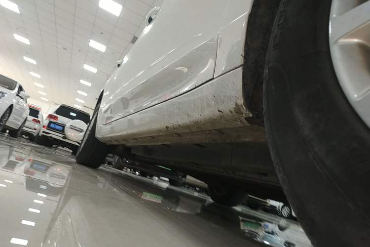 Used Roewe Ei5 2021 Ultra-Cool Edition Right Side Sill
