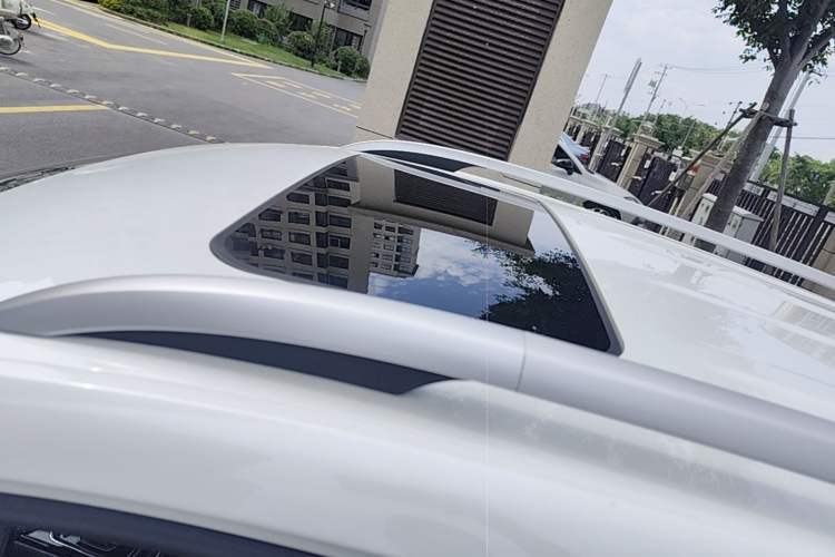 Used Roewe Ei5 2021 Ultra-Cool Edition Roof