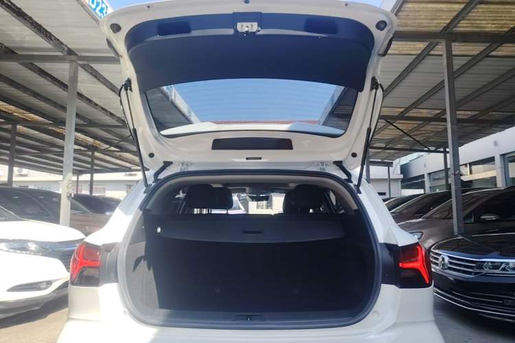 Used Roewe Ei5 2021 500 Prestige Edition Trunk
