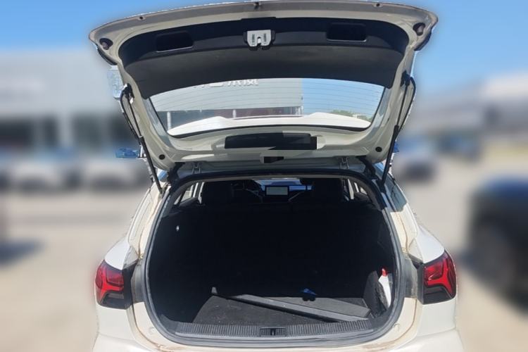 Used Roewe Ei5 2021 500 Admiration Edition Trunk