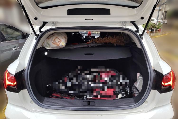 Used Roewe Ei5 2021 500 Prestige Edition Trunk