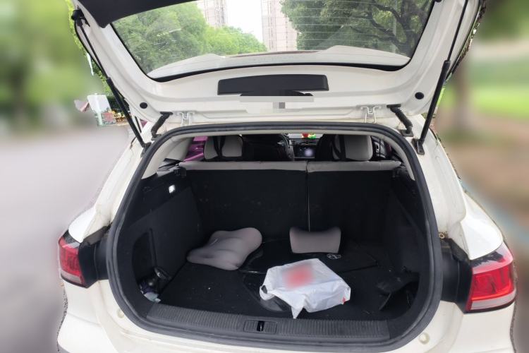 Used Roewe Ei5 2021 500 Prestige Edition Trunk