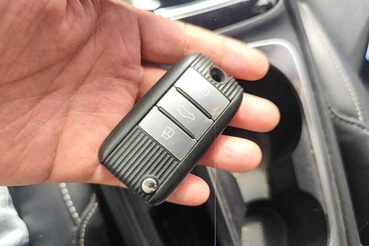 Used Roewe Ei5 2021 Ultra-Cool Edition Vehicle Key