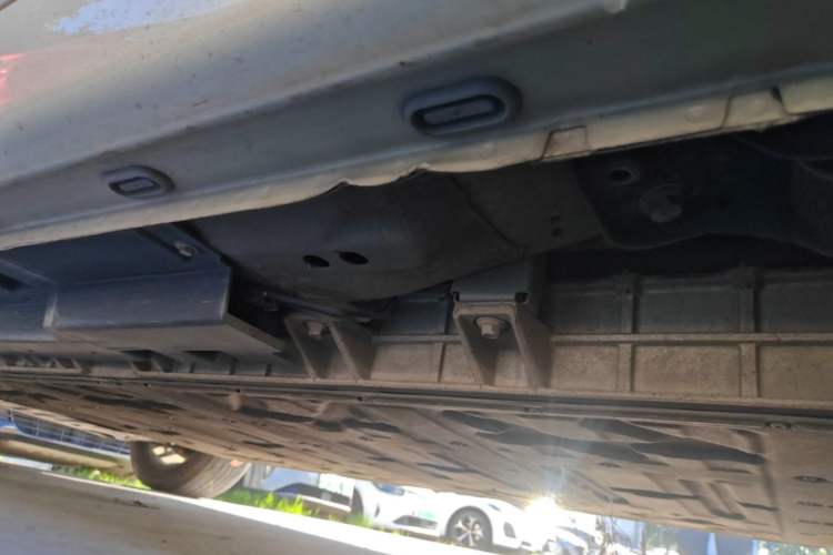 Used Roewe Ei5 2021 500 Prestige Edition Chassis Rear Left