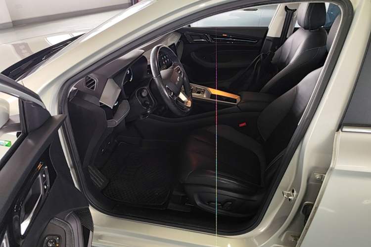 Used Roewe Ei5 2021 500 Admiration Edition Driver Seat