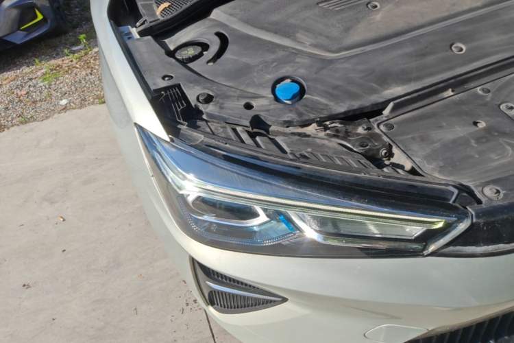 Used Roewe Ei5 2021 500 Prestige Edition Right Front Headlight