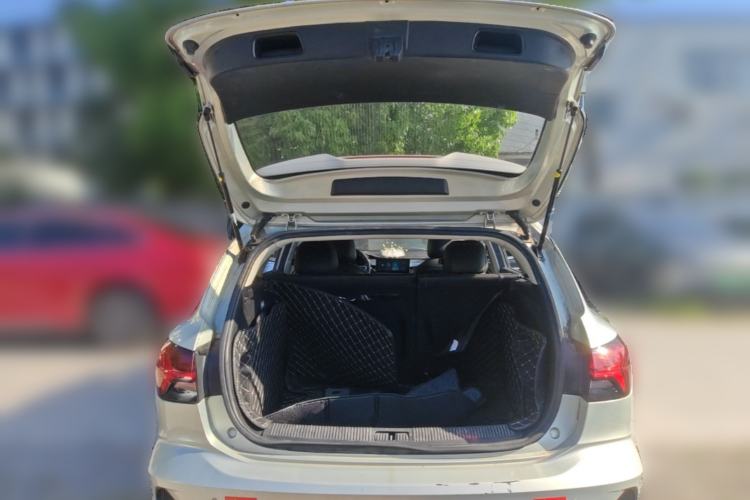 Used Roewe Ei5 2021 500 Prestige Edition Trunk