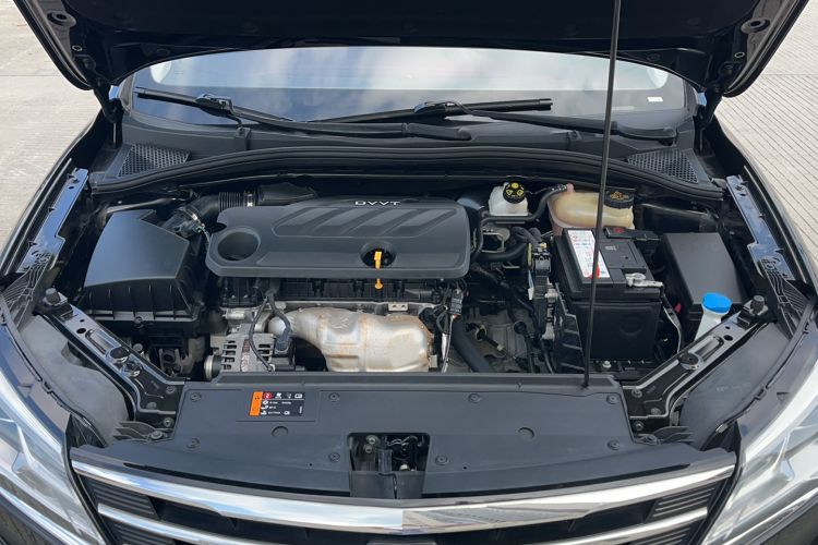 Used Roewe i5 2020 1.5L Automatic 4G Connected Linghao Edition Engine Bay