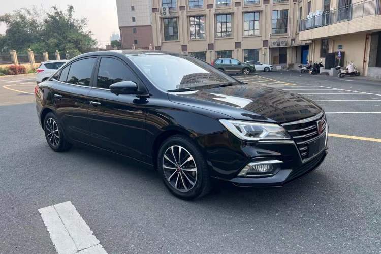 Used Roewe i5 2020 1.5L Automatic 4G Connect Luxury Flagship Edition Exterior 2