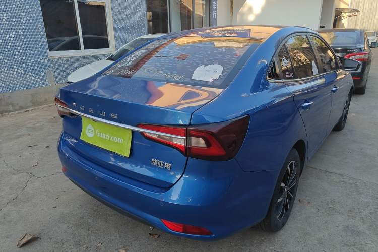 Used Roewe i5 2020 1.5L Automatic 4G Connect Luxury Flagship Edition Exterior 5