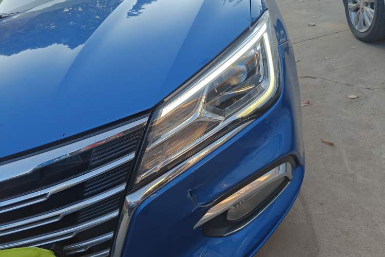 Used Roewe i5 2020 1.5L Automatic 4G Connect Luxury Flagship Edition Left Front Headlight
