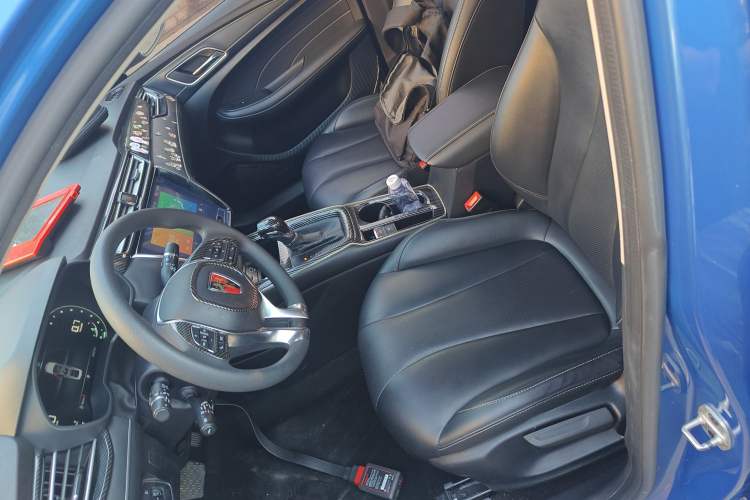 Used Roewe i5 2020 1.5L Automatic 4G Connect Luxury Flagship Edition Left Front Seat