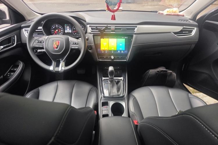 Used Roewe i5 2019 1.5L Automatic 4G Connected Linghao Flagship Edition Center Console
