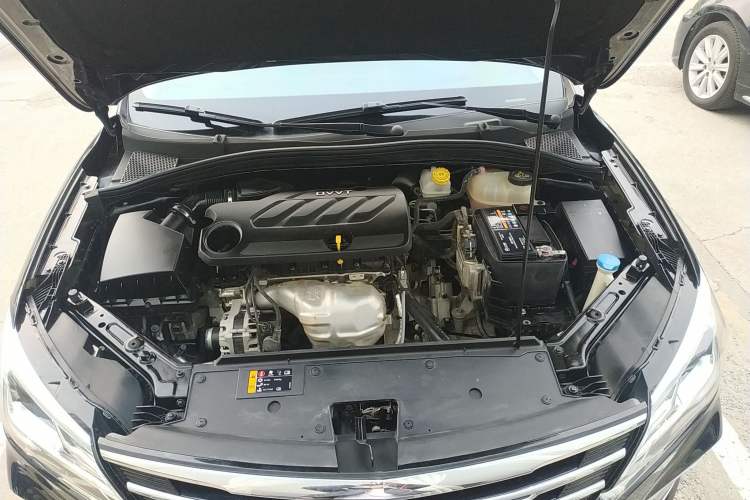 Used Roewe i5 2019 1.5L Manual 4G Connectable Langhao Edition Engine Bay