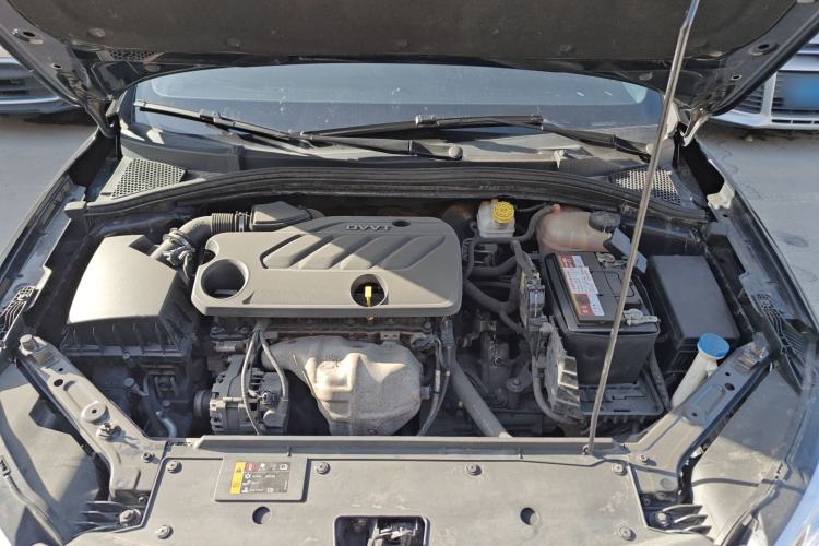 Used Roewe i5 2019 1.5L Manual 4G Connect Leehao Flagship Edition Engine Bay