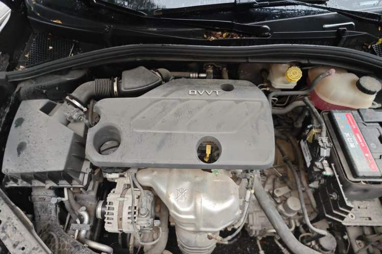 Used Roewe i5 2019 1.5L Automatic 4G Connected Linghao Flagship Edition Engine Bay