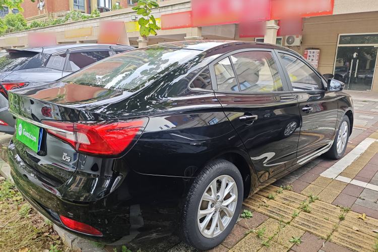 Used Roewe i5 2019 1.5L Automatic 4G Connected Langyue Edition Exterior 5