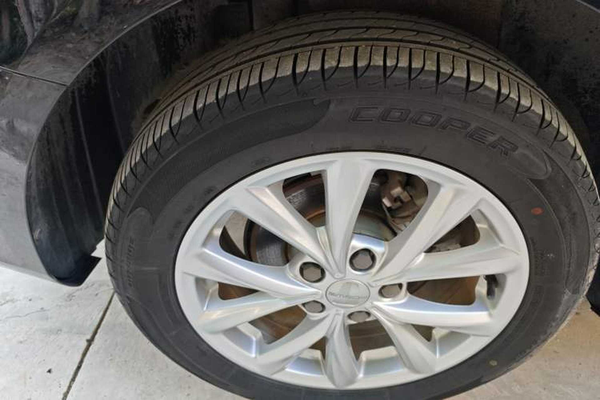 Used Roewe i5 2019 1.5L Automatic 4G Connected Langyue Edition Exterior 8