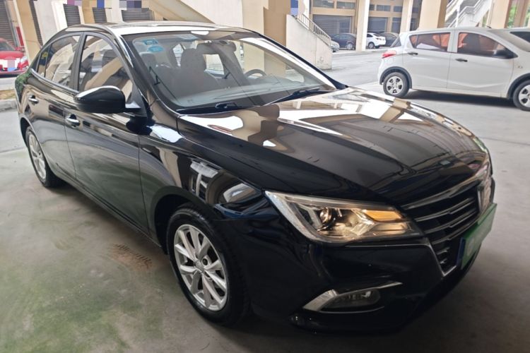 Used Roewe i5 2019 1.5L Automatic 4G Connected Langyue Edition Front Right 45 Deg