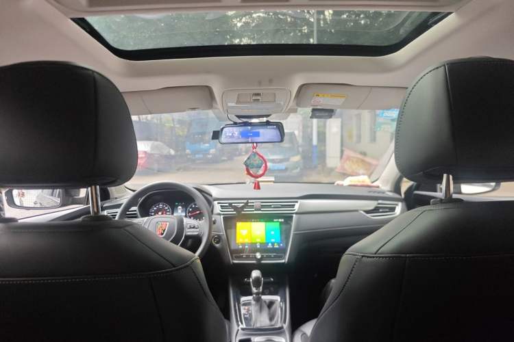 Used Roewe i5 2019 1.5L Automatic 4G Connected Linghao Flagship Edition Headliner