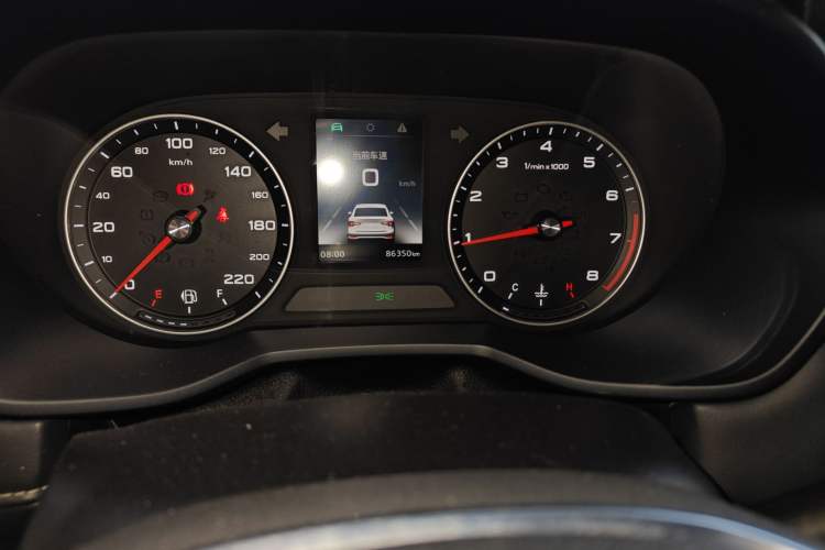 Used Roewe i5 2019 1.5L Manual 4G Connect Leehao Flagship Edition Instrument Cluster