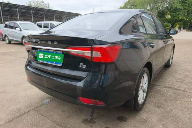 Used Roewe i5 2019 1.5L Manual 4G Connected Langyue Edition Rear Right 45 Deg