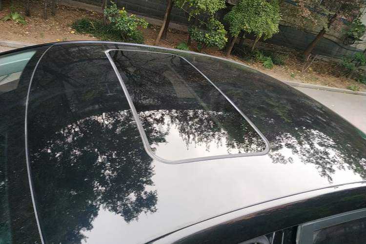 Used Roewe i5 2019 1.5L Manual 4G Connectable Langhao Edition Roof