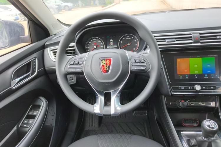 Used Roewe i5 2019 1.5L Manual 4G Connected Langyue Edition Steering Wheel