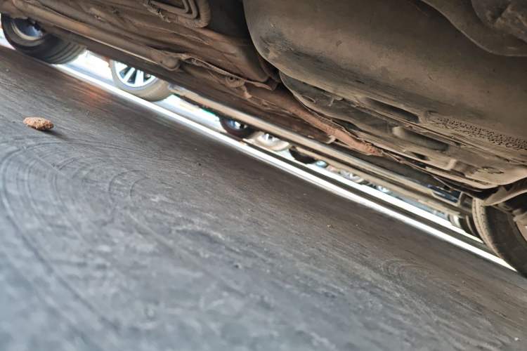 Used Roewe i5 2019 1.5L Automatic 4G Connected Linghao Edition Chassis Rear Left