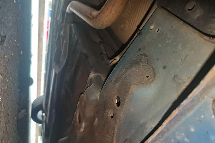 Used Roewe i5 2019 1.5L Automatic 4G Connected Langhao Edition Chassis Rear Right