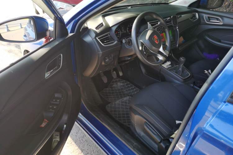 Used Roewe i5 2019 1.5L Manual 4G Connected Langyue Edition Driver Seat