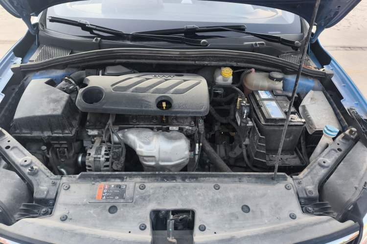 Used Roewe i5 2019 1.5L Manual 4G Connect Leehao Flagship Edition Engine Bay