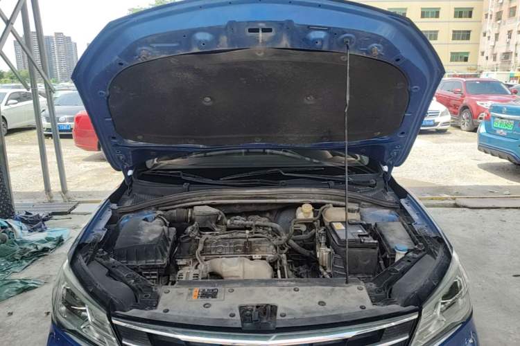 Used Roewe i5 2019 1.5L Automatic 4G Connected Langyue Edition Engine Bay