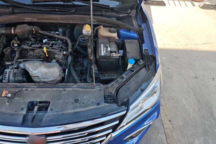 Used Roewe i5 2019 1.5L Automatic 4G Connected Linghao Edition Engine Bay Left