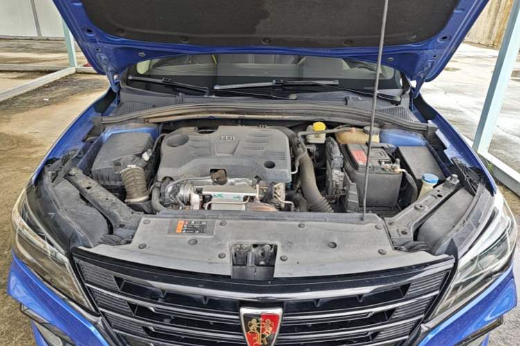 Used Roewe i5 2019 GL 20T Automatic 4G Connected & Ultra-Cool Play Edition Engine Bay